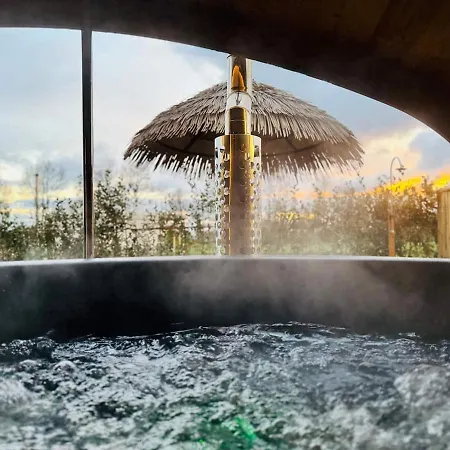 مكان تخييم Magnolia Hoeve - Unieke Bestemming Voor Paardenliefhebbers En Bijzondere Overnachtingen In De