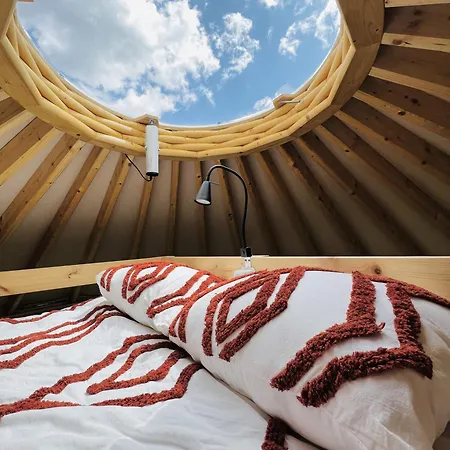 Camping Magnolia Hoeve - Unieke Bestemming Voor Paardenliefhebbers En Bijzondere Overnachtingen In De *